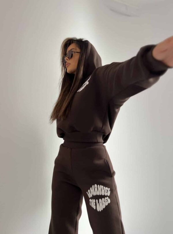 B8-3-1.jpeg B8-3-1.jpeg