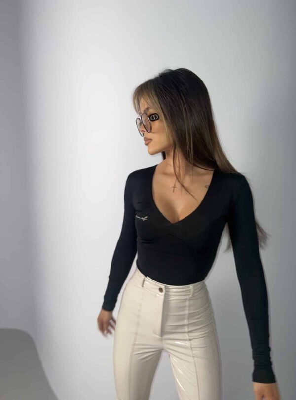 b6-5-1.jpeg b6-5-1.jpeg