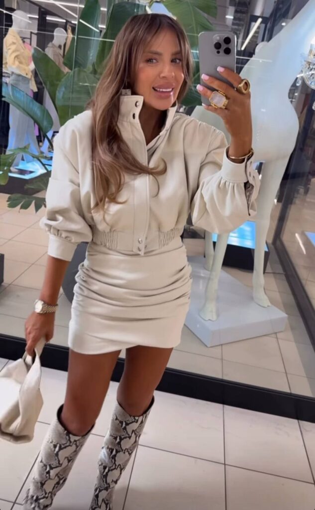 A1